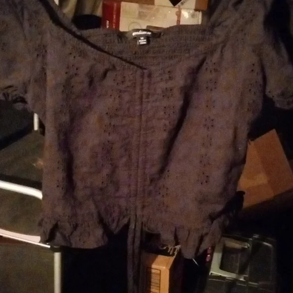 Top - Picture 5 of 9